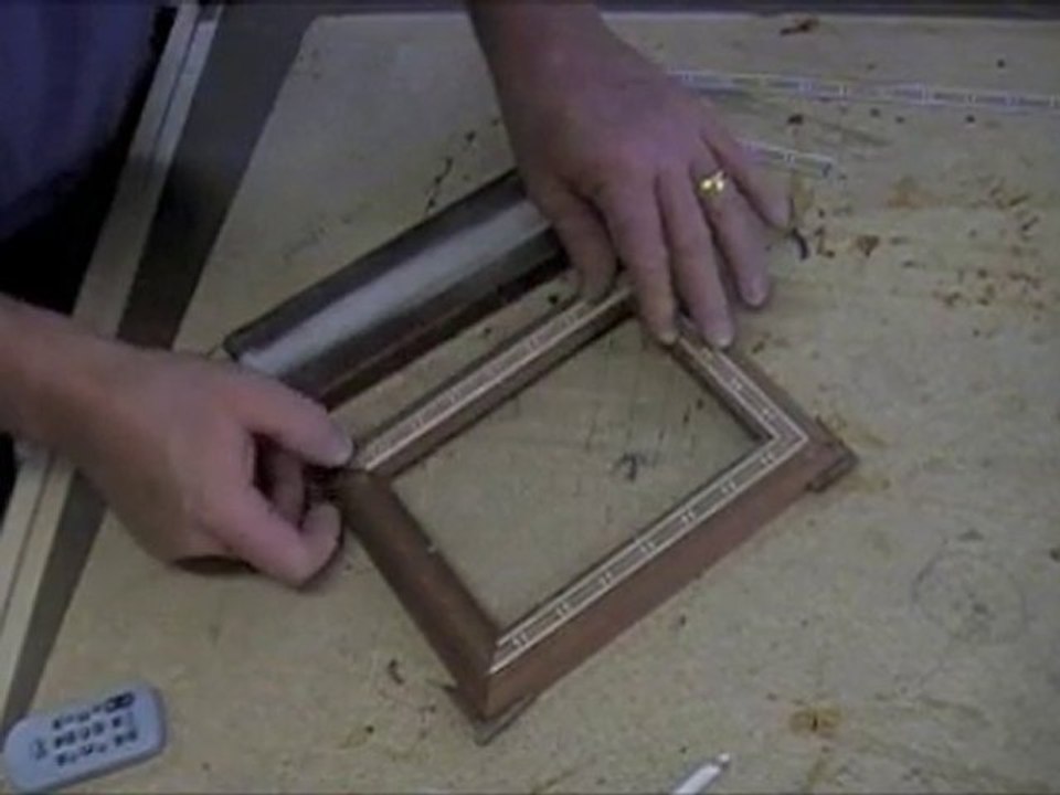 Woodworking...How to install Wood Inlay