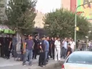 Silopi'de esnaf polis gerginliği