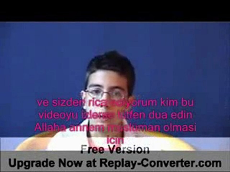 Annesinin Musluman Olmasi icin Dua isteyen Genc