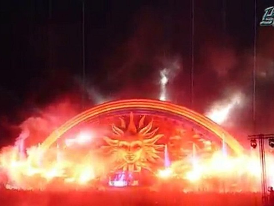 [HD] Tomorrowland 2010 Fireworks @ Main Stage - Swedish Hous