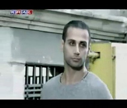 Doğuş Dönek - Doğuş Dönek Video Klip - Dönek dinle