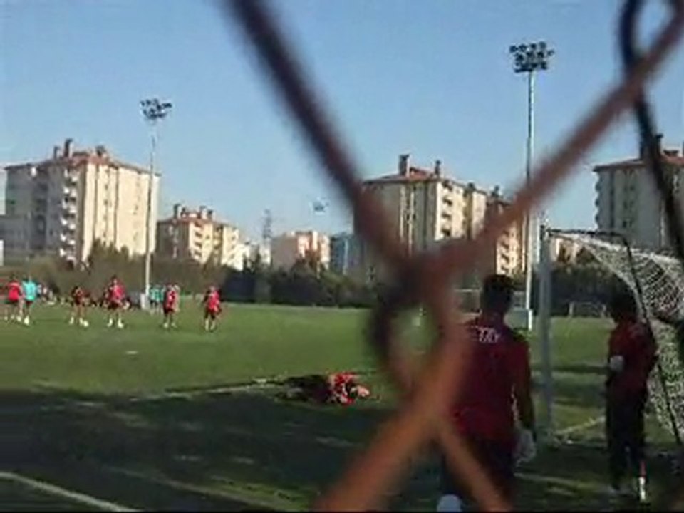 Antreman şut çalışması 1