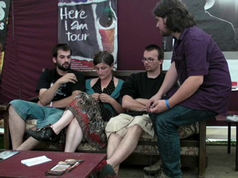 Filiamotsa interview, chien à plumes 2010