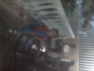 elvis jesus tirate un paso