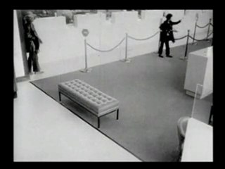 patty hearst & the sla rob a bank