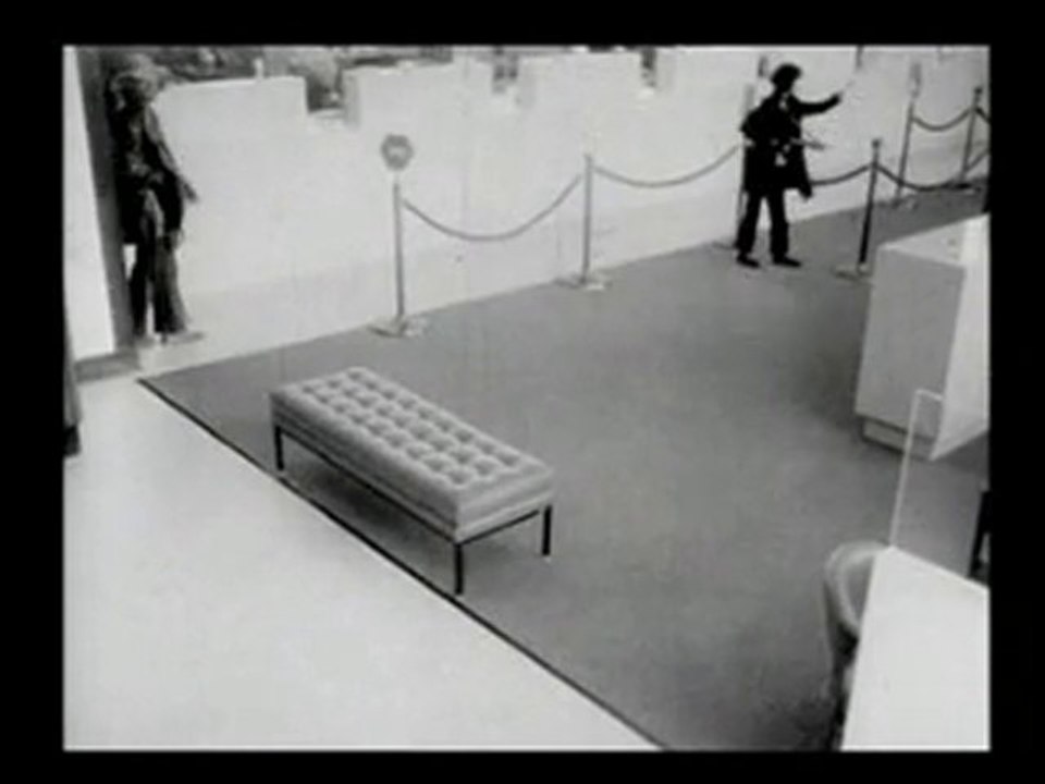 patty hearst & the sla rob a bank