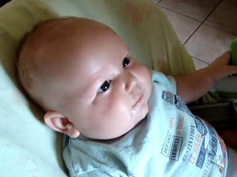 1ers eclats de rire..