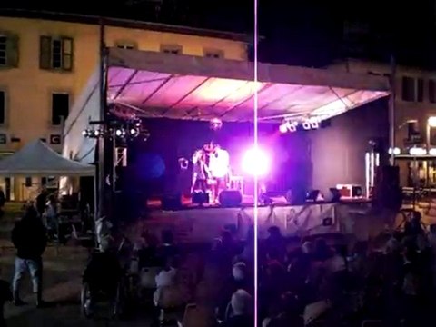 Maurice B.(Bellotto) duo avec Marie fêtes d'été Cluses 2010