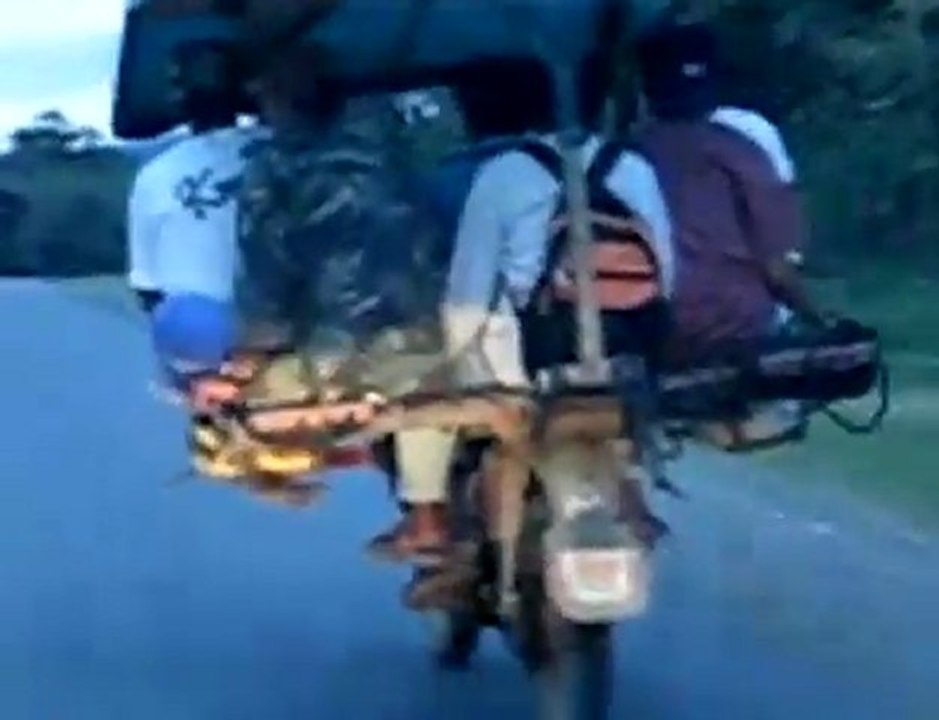 la moto bus à 5 personnes