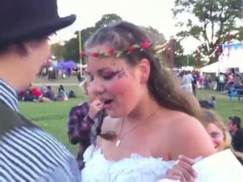 CHarli & Gry getting married at the Big Chill Festival 2010