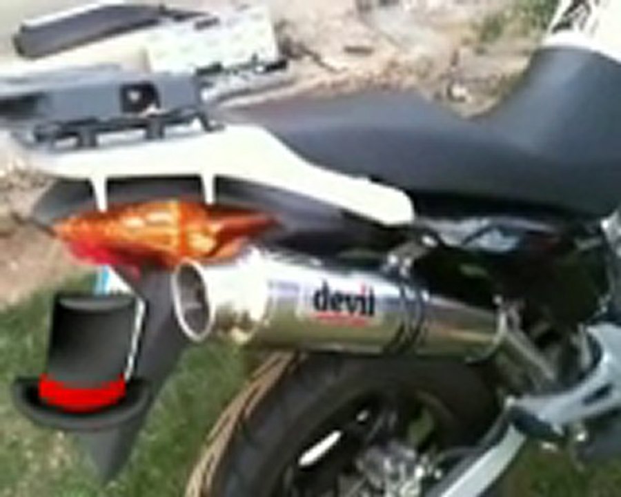 Son Pot Devil Avant/Apres Honda Varadero 125 2001