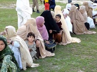 US military choppers deliver Pakistan flood aid