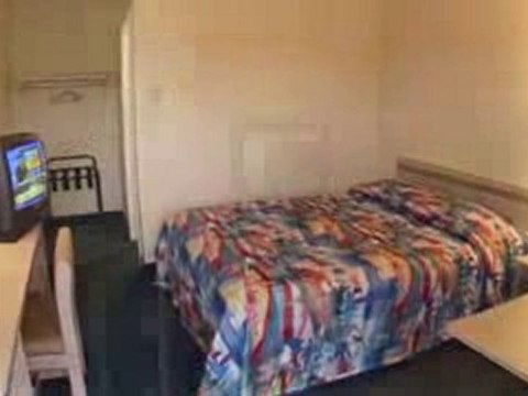 MOTEL 6 FRESNO BLACKSTONE NORTH Video Tour