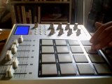 MPC Beatmaking by Hydrophonics