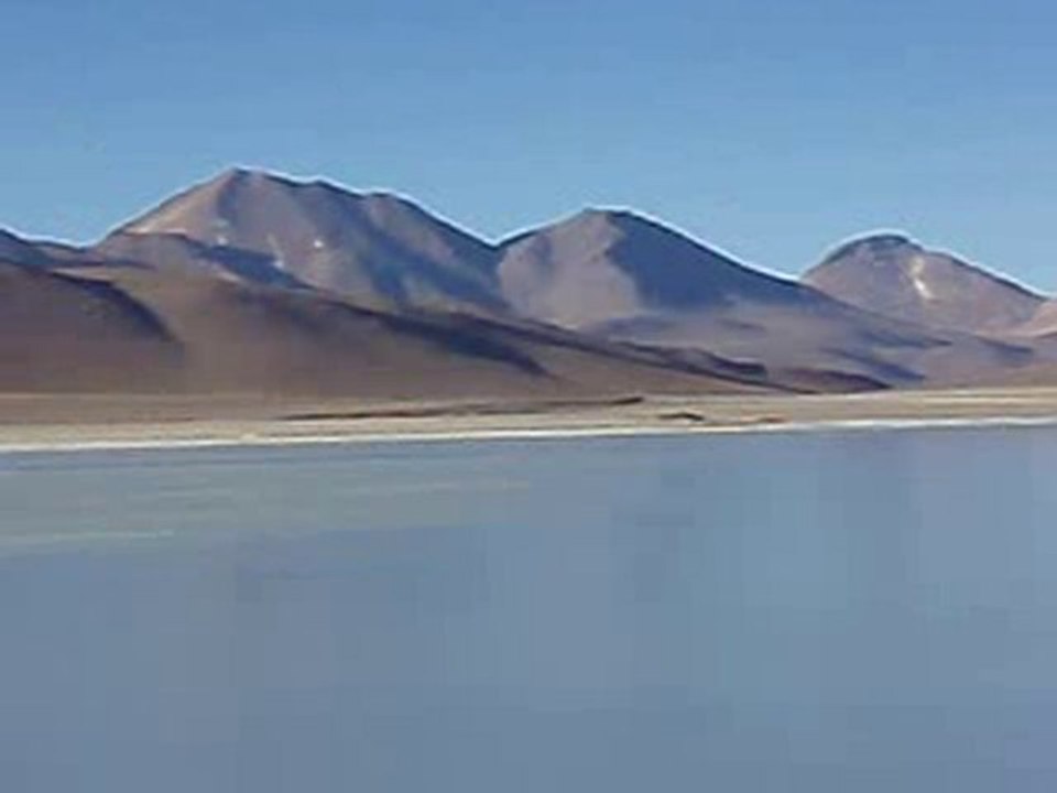 Laguna Verde  Reserva Nacional de Fauna Andina