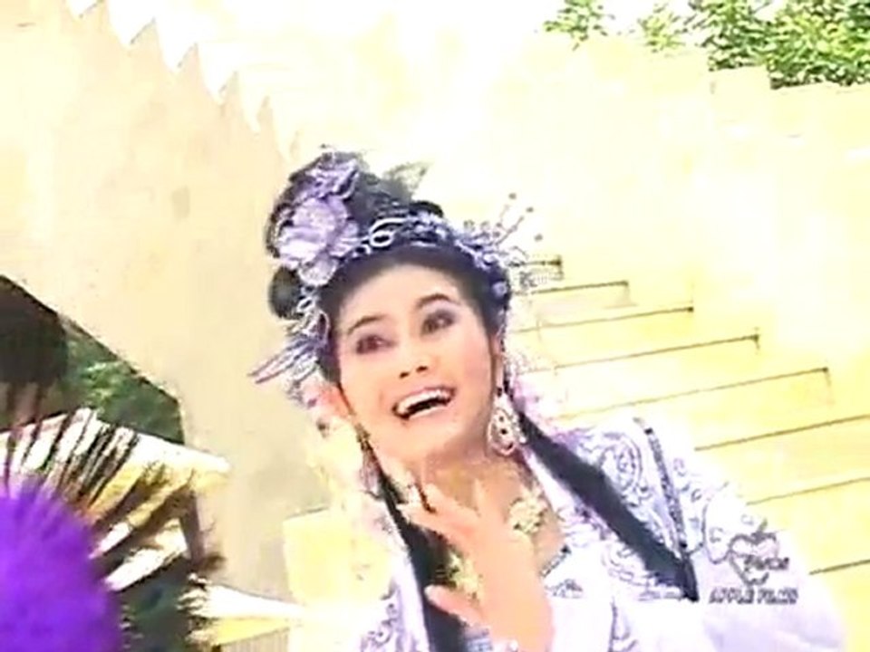 Lu Bo and Dieu Thuyen