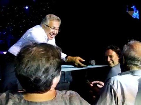 Zülfü Livaneli en duo avec Yaşar Kemal, concert du 7.08.2010