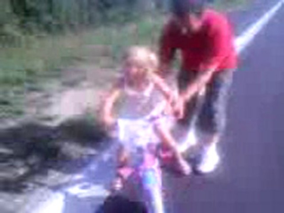 les debut de ma filles a velo