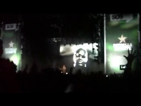 Fatboy Slim en concierto en el SOS 4.8 2010 II