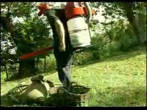 Fındık toplama makinesi