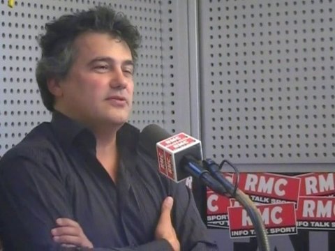 Philippe Val ne peut pas mettre un pied dehors P.Pelloux