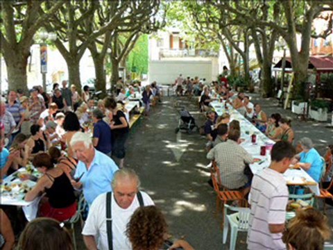 Actualités Var 83 GRAND AÎOLI Roland Balbis Maire de Villecroze