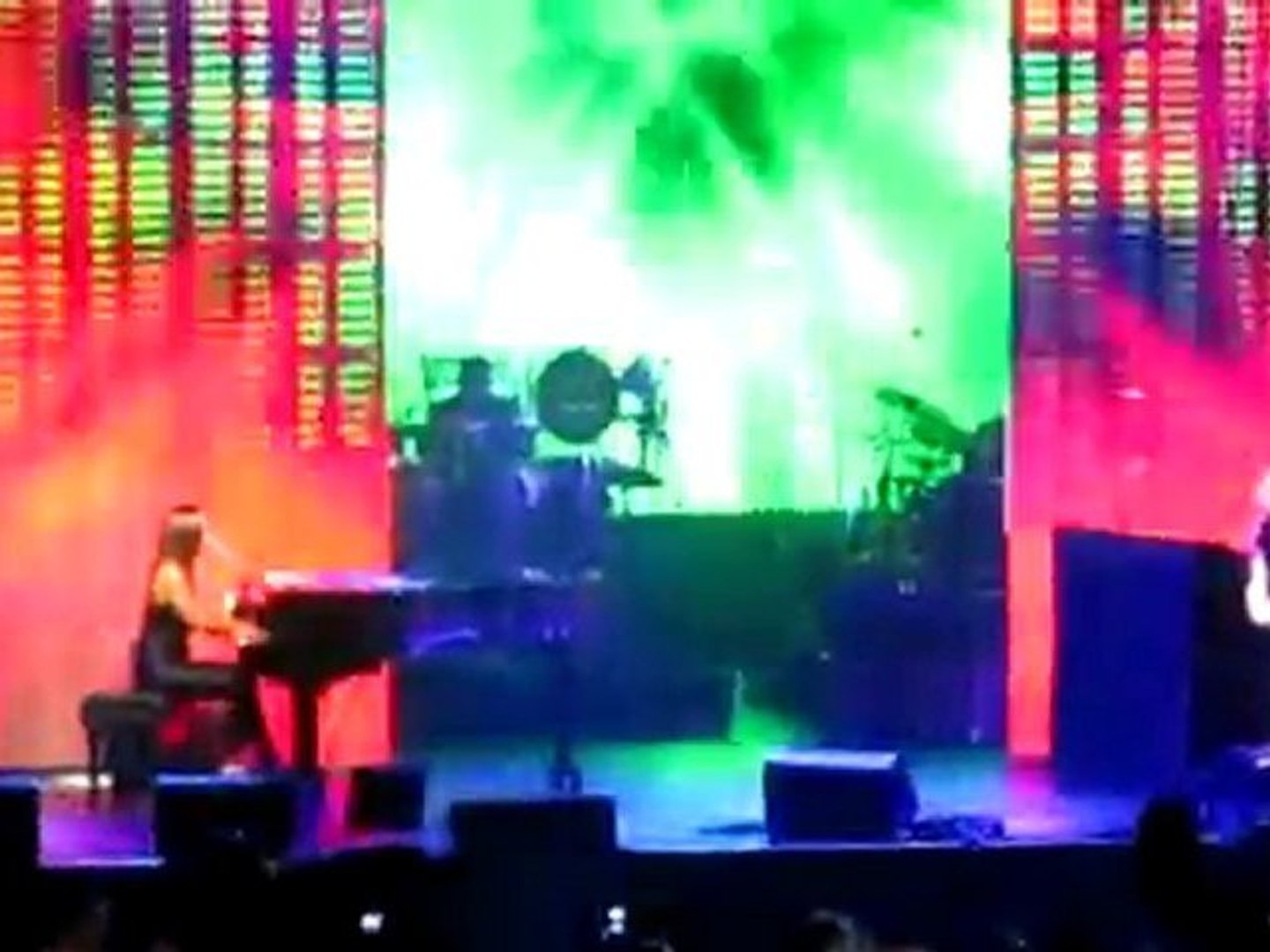 Chris Martin et Alicia Keys - Black Ball 2009