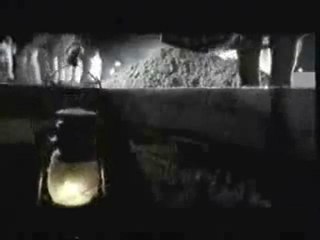 مات وهو جالس عند الانترنت والمؤمنين يصلون