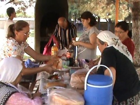 Çivril Yeşilyaka Kasabası Piknik