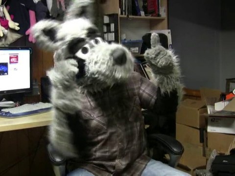 Alien Swarm, Stephen Hawking, Japanese Sex Robots