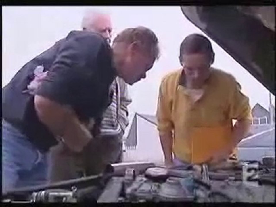 rouler à l'eau c'est possible MOTEUR PANTONE