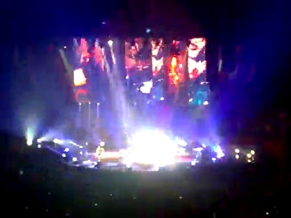 Muse - Plug in baby
