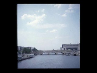 “On ne creuse pas de trou dans l'eau" (teaser)