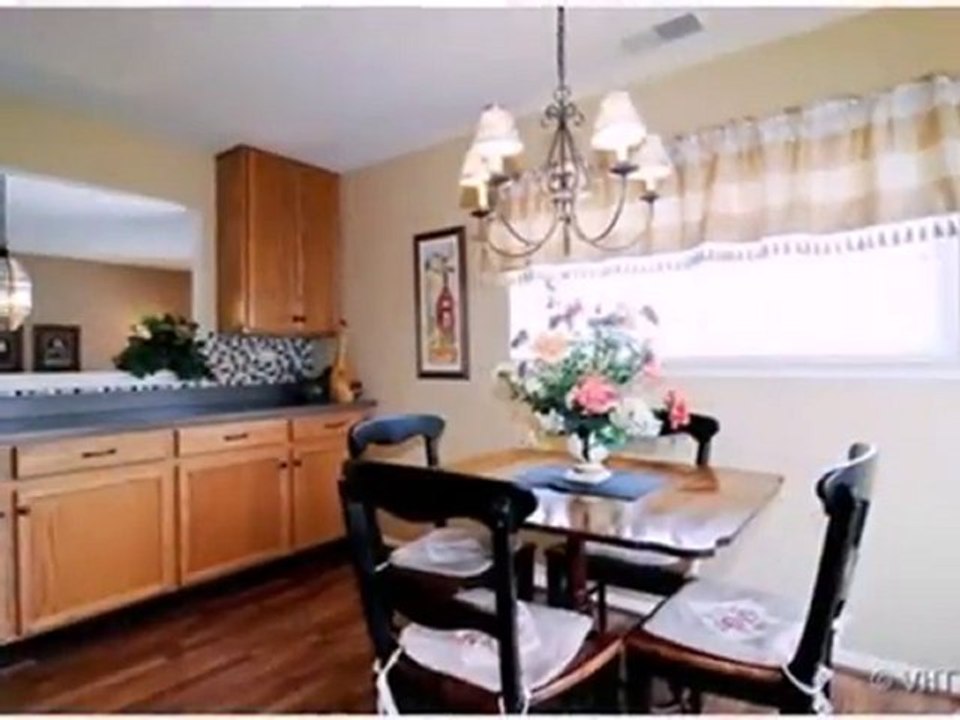 Homes for Sale - 31902 Millard Cir # 31902 - Warrenville, IL