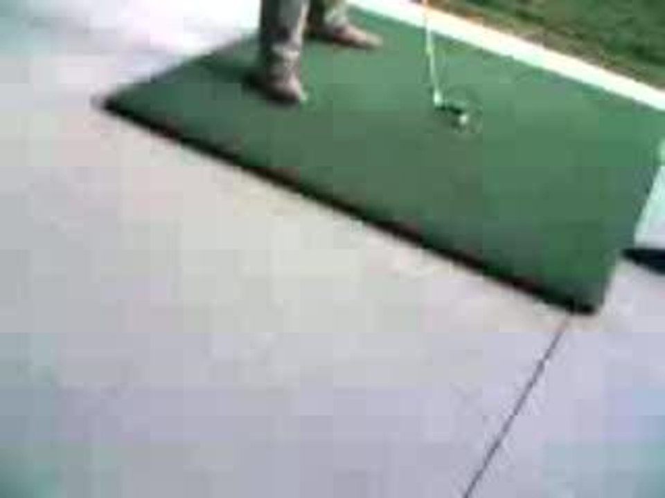 Moi au golf !!! y'a d'la taille !!