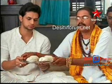 Tere Liye - 11th Aug 2010 - Pt2