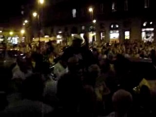 09.08.2010 21.28 CZ.3 TRYUMF DOBRA  NAD  ZŁEM  W  WARSZAWIE