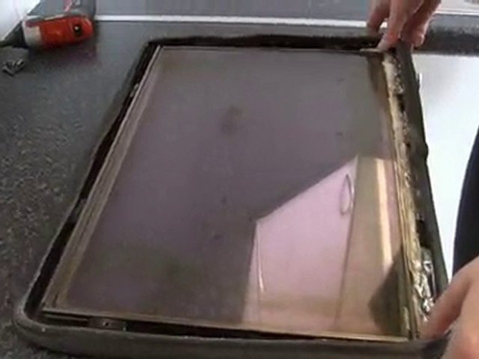 How to replace a woven door seal on an oven - Smeg