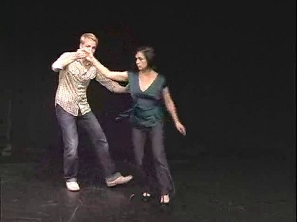 FreeSwingDanceLessons.com : Lindy Hop : Switchblade Charlest