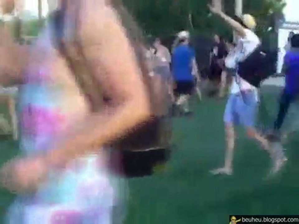 Wasted Guy vs Flip Flop