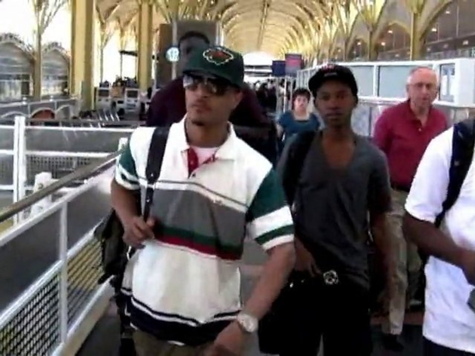 SNTV - Celeb says what?