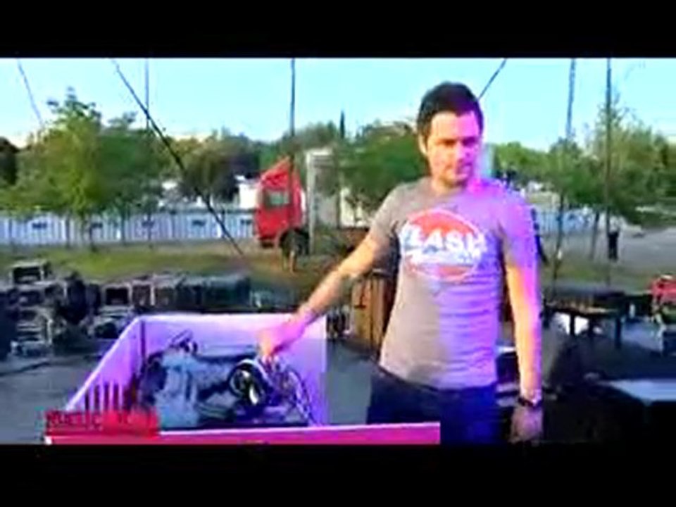 DJ MURAT UYAR (ROPORTAJ) ULUDAĞ ÜNİVERSİTESİ - ETİ FEST [HQ]