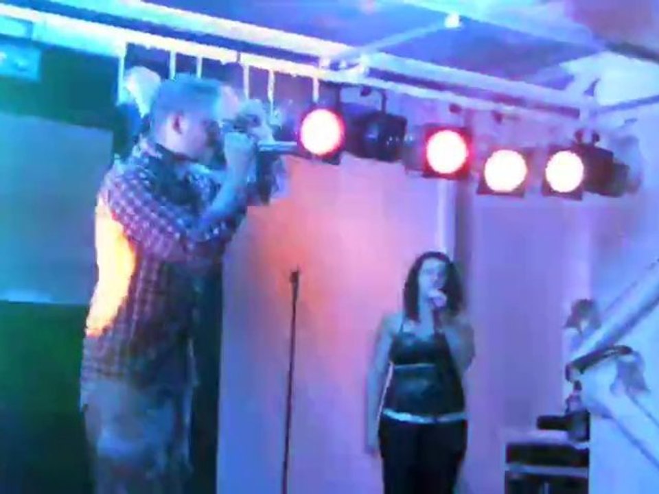 Fontaine-Les-Vervins : l'étang s'est embrasé