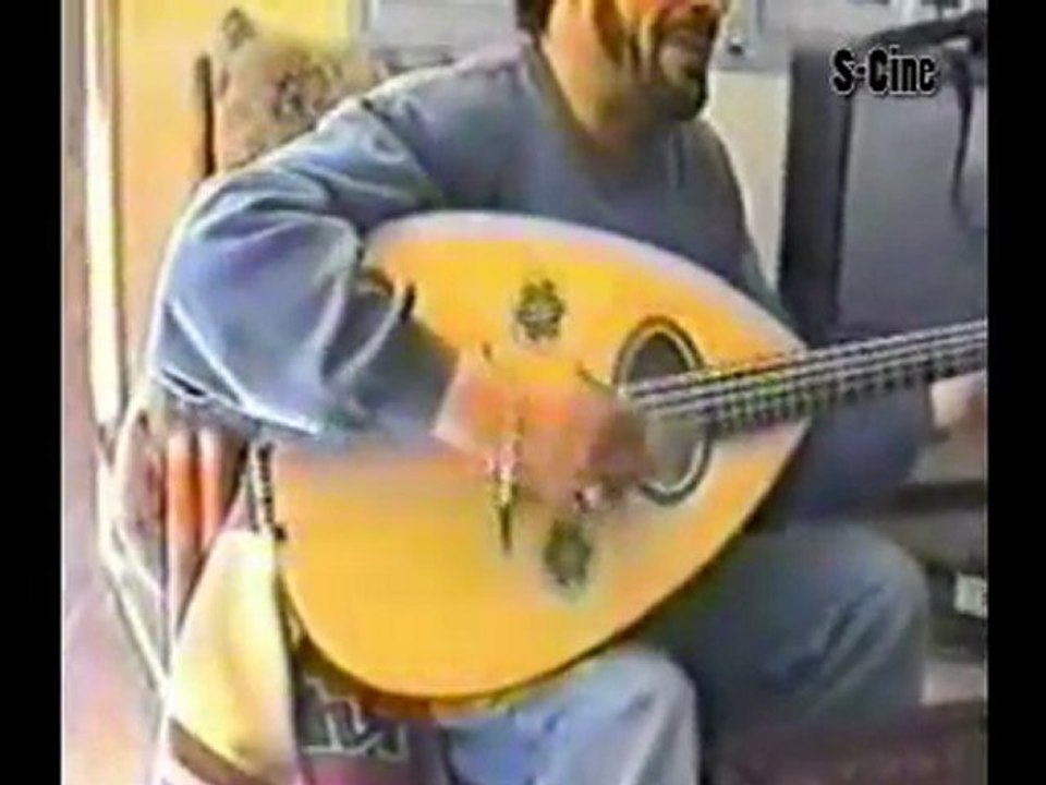 Matoub Lounès chante El Hasnaoui