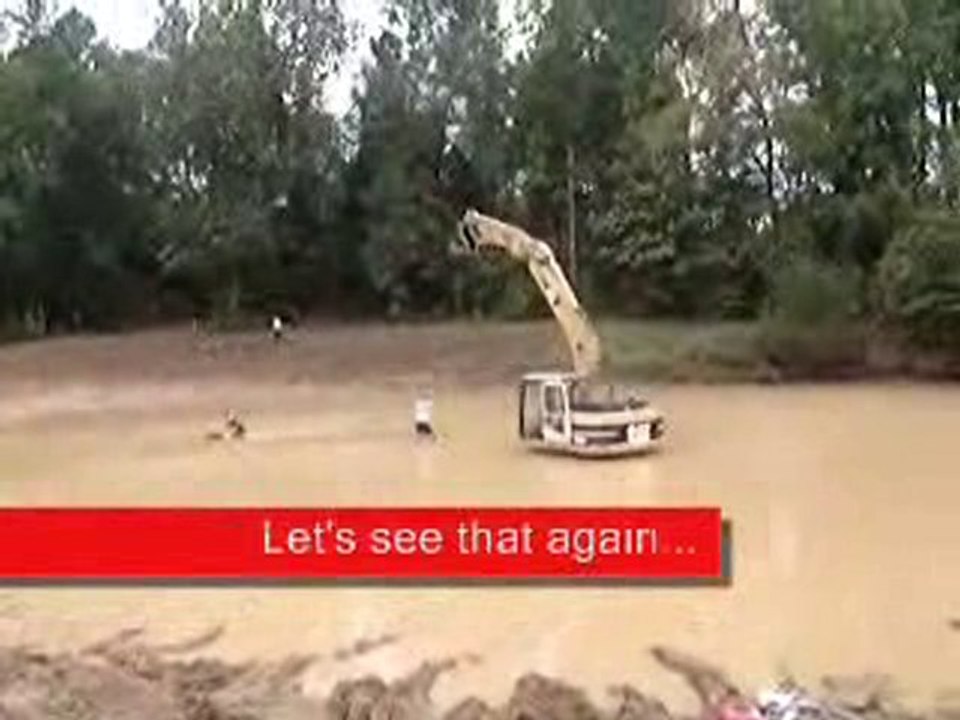 le ski nautique avec une pelleteuse ça déchire!