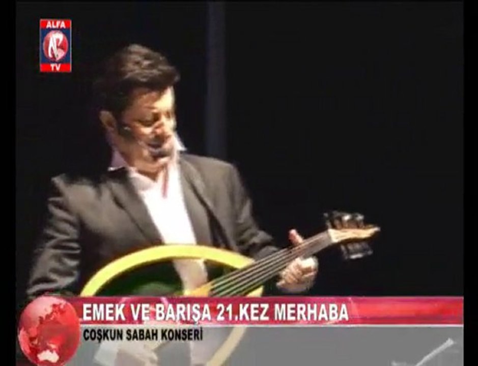 Coşkun Sabah Aliağa Konseri 2