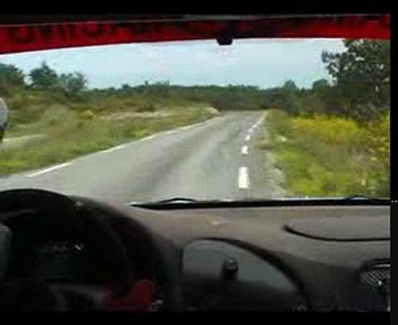 sortie de route rallye pays viganais 2010