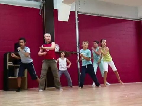 waka waka : stage d'été chez ART TERRE - danse 7-12 ans