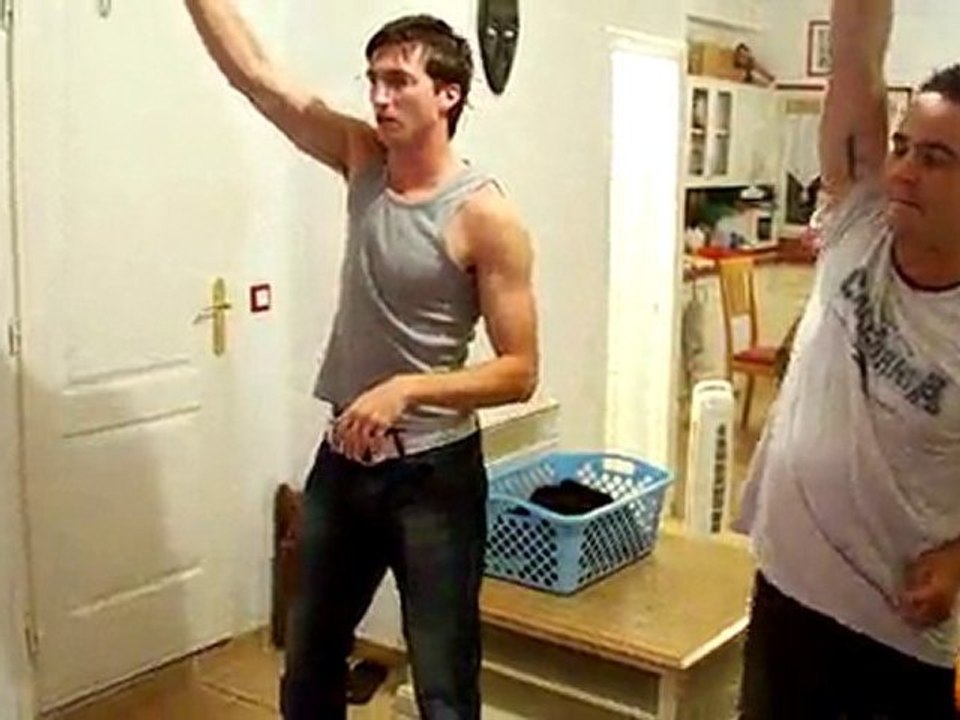 Délire à la wii sur just dance Steph et Pierrot