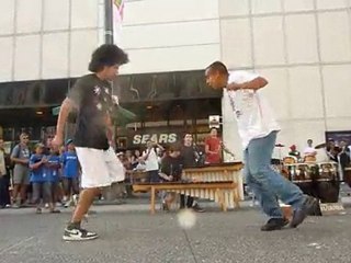 Les Kutapira en concer à Vancouver